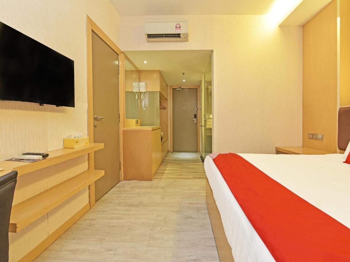 Capital O 90130 Sawadee Hotel Johor Bahru Exterior foto