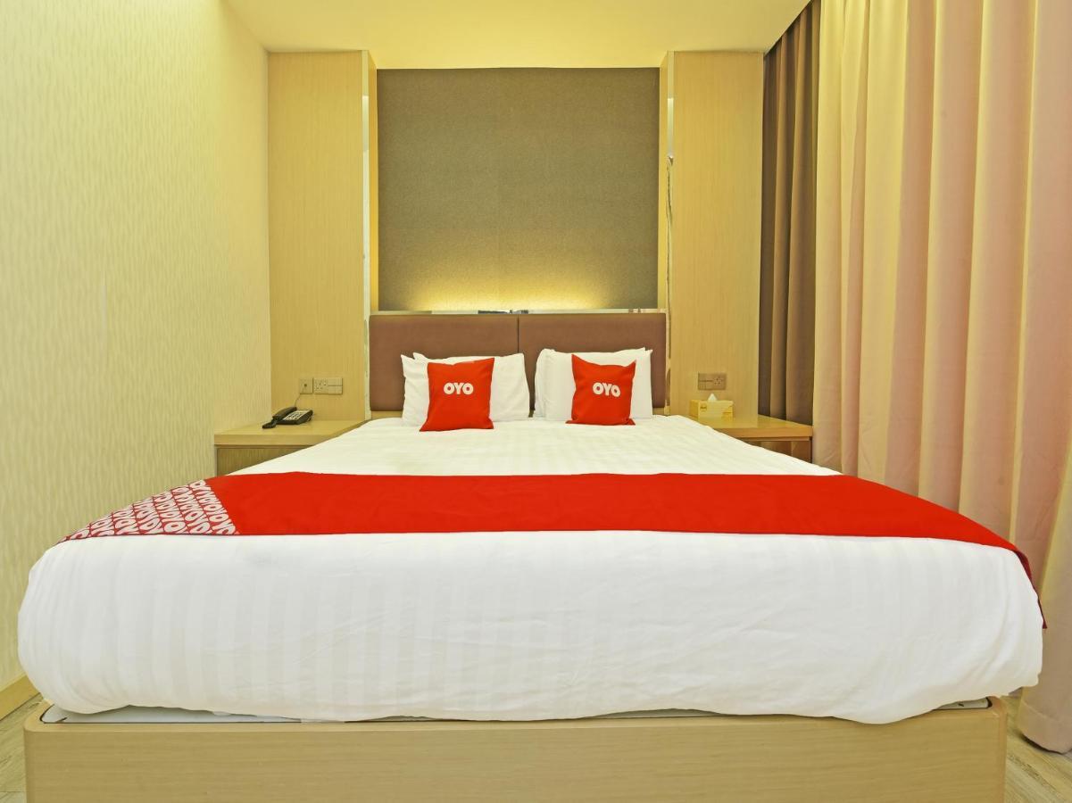 Capital O 90130 Sawadee Hotel Johor Bahru Exterior foto