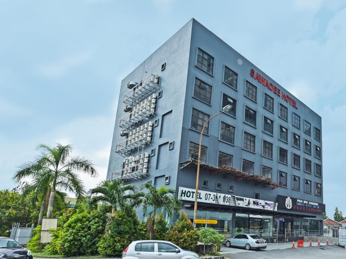 Capital O 90130 Sawadee Hotel Johor Bahru Exterior foto