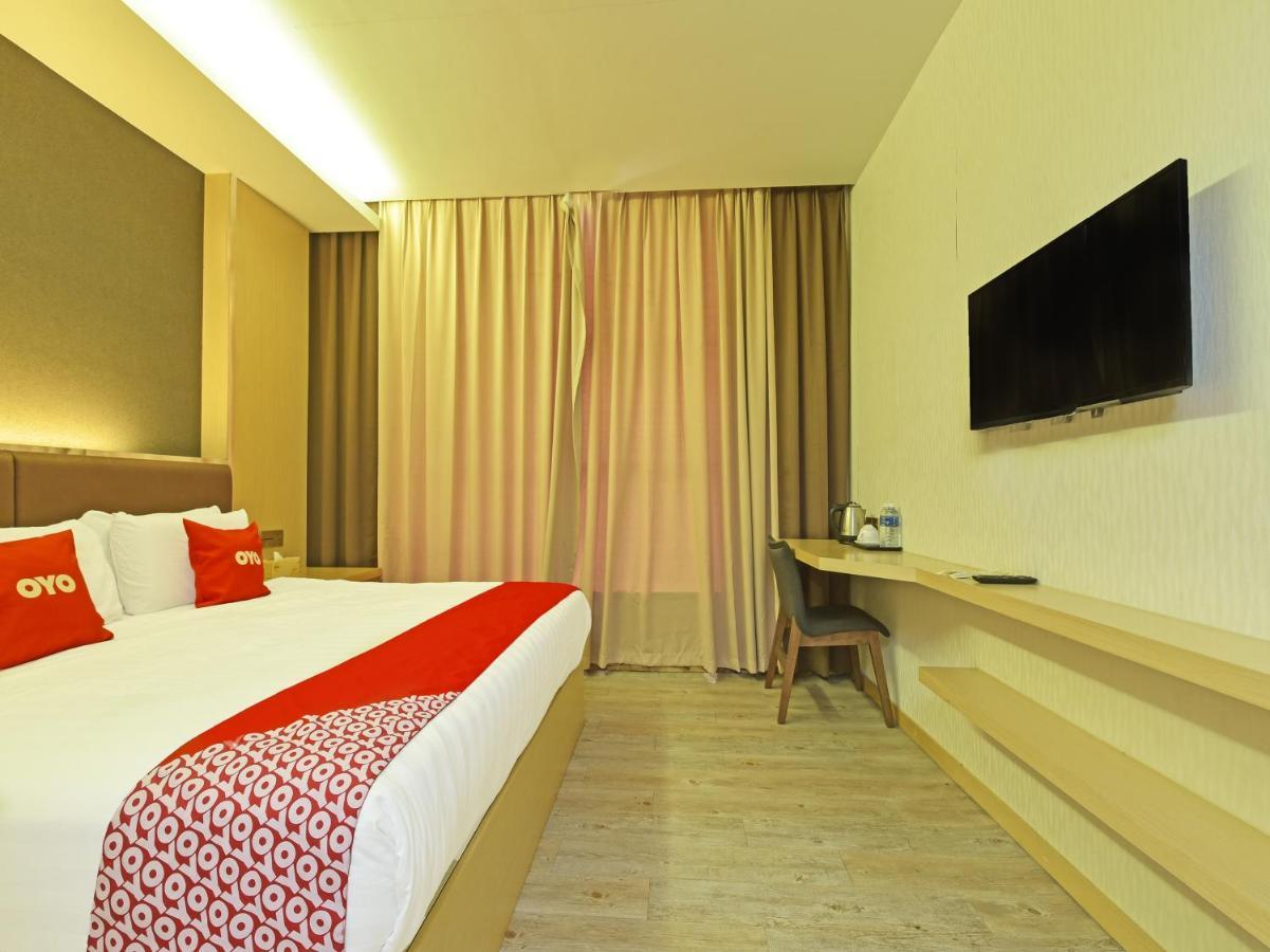 Capital O 90130 Sawadee Hotel Johor Bahru Exterior foto